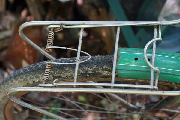 Part Old Retro Bicycle Gray Iron Trunk Wheel Street — Stock Photo, Image