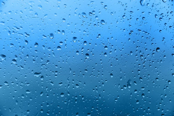 Дощ на склі — стокове фото