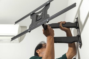 Adam Mount Tv yükleme