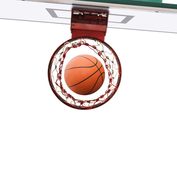 Vista inferior del gol de campo de baloncesto con balón de baloncesto — Foto de Stock