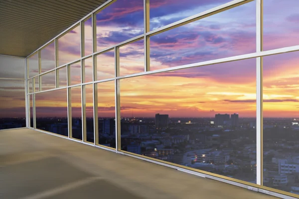 Fenster in modernen Bürogebäuden — Stockfoto