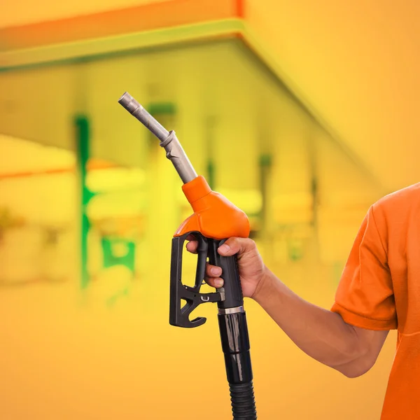 Trabajador de gasolinera — Foto de Stock