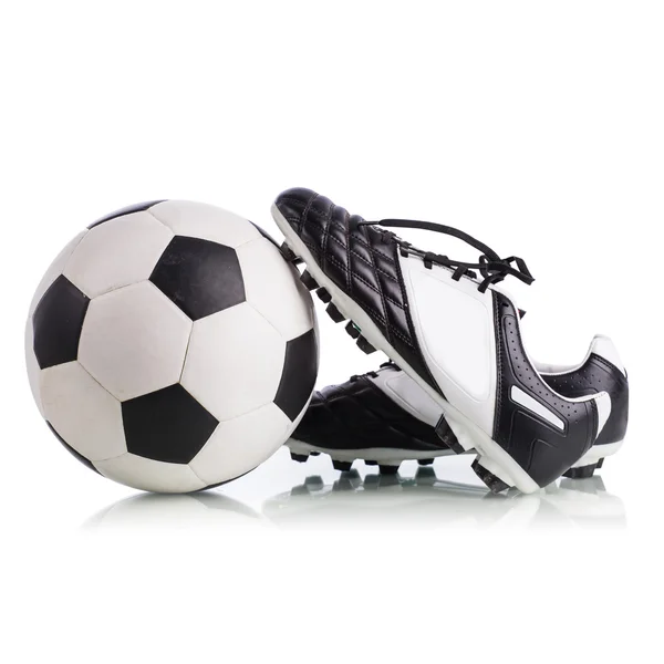 Fußball und Fußballschuhe — Stockfoto