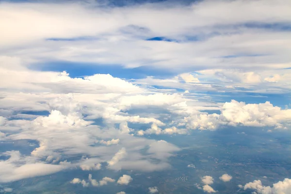 Wolken und Himmel — Stockfoto