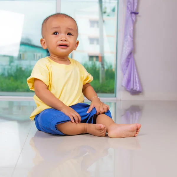 Retrato de un bebé — Foto de Stock