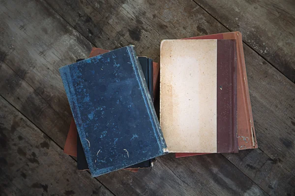 Vecchi libri — Foto Stock