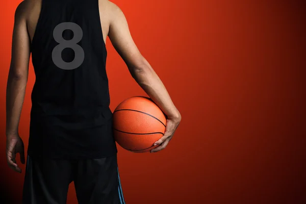 Close-up dari pemain basket dengan bola — Stok Foto