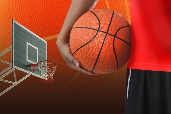 Close-up van basketbalspeler met een bal — Stockfoto