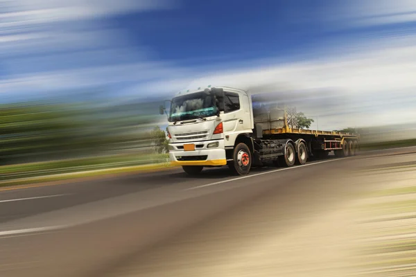 Camión en carretera — Foto de Stock