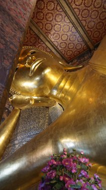büyük altın buddha