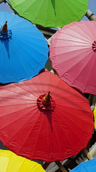 Bunte Papierschirme — Stockfoto