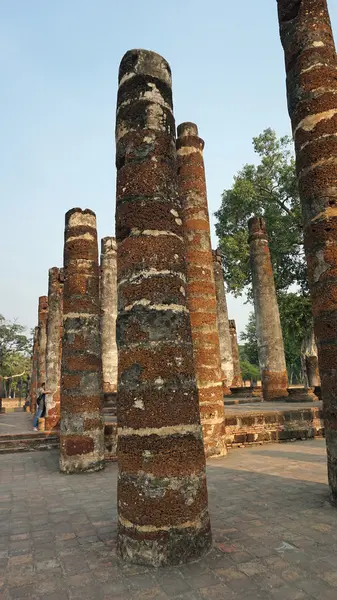 Temple in sukhothai national park — Stock Photo, Image