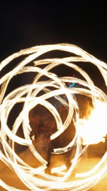 Fireshow phi phi Island üzerinde
