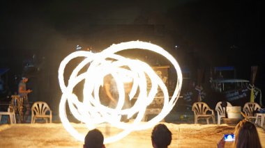Fireshow phi phi Island üzerinde