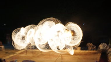 Fireshow phi phi Island üzerinde
