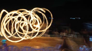 Fireshow phi phi Island üzerinde