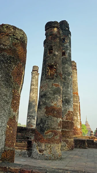 Chrám v sukhothai národním parku — Stock fotografie