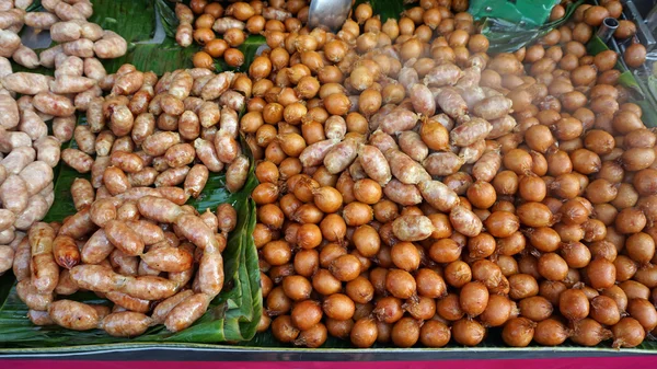 Cuisine de rue thaï traditionnelle — Photo