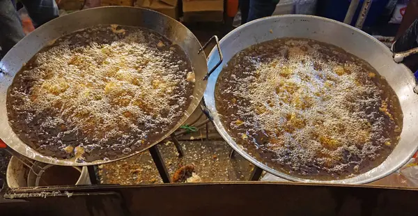 Asiatisk wok-mat – stockfoto