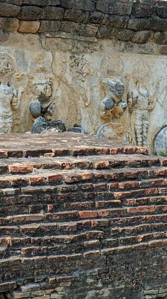 Temple in sukhothai national park — Stock Photo, Image