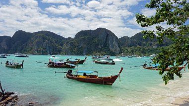 geleneksel longtail tekne