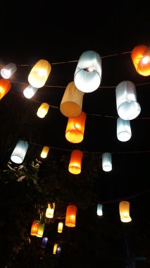 Tayland renkli fenerler