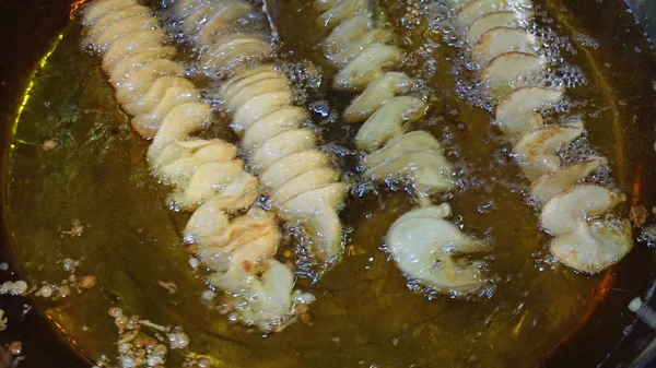 Comida tradicional tailandesa callejera — Foto de Stock