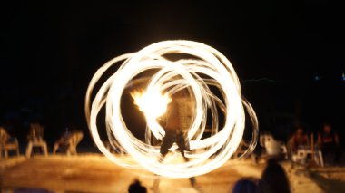 Fireshow phi phi Island üzerinde