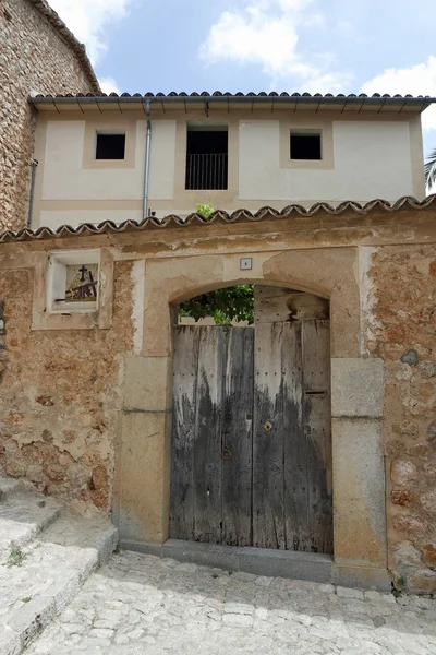 Spanisches Dorf fornalutx — Stockfoto
