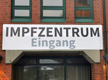 Almanya 'daki Covid Aşılama Merkezi Giriş Alanı