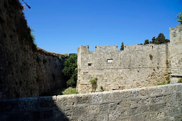 Αρχαίο Φρούριο Στην Παλιά Πόλη Του Ρόουντς Στην Ελλάδα — Φωτογραφία Αρχείου