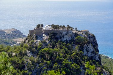 Yunanca Rhodes 'daki Monolithos Şatosu 