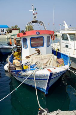 Rhodes Adası 'ndaki Faliraki' nin küçük limanı.