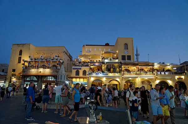 ロドス ギリシャ 2021年8月頃 有名な観光スポットナイトアレー — ストック写真