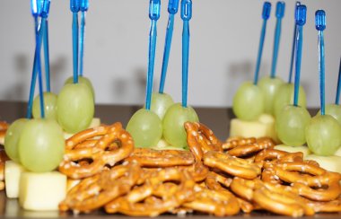 cheeese üzüm ve kraker