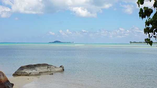 Tropischer Strand — Stockfoto