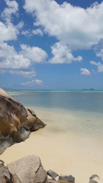 Tropisch strand — Stockfoto