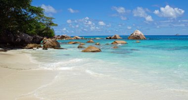 tropikal plaj anse lazio