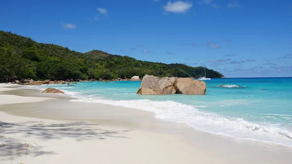 Tropiska stranden anse lazio — Stockfoto