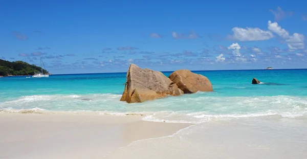 Tropischer Strand anse lazio — Stockfoto