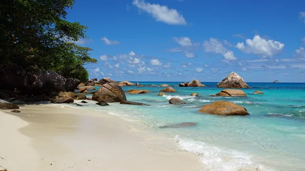 Tropiska stranden anse lazio — Stockfoto