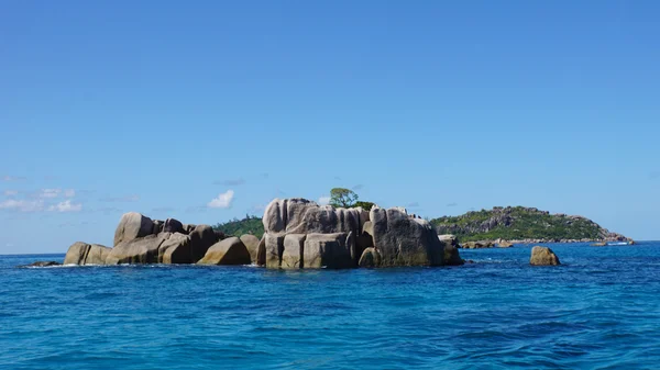 Rocks and sea — Stock Photo, Image