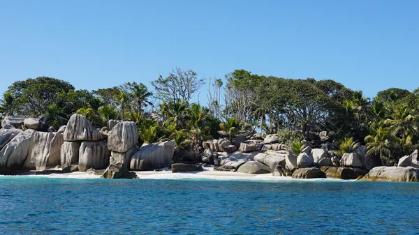 Spiaggia sull'isola — Foto Stock