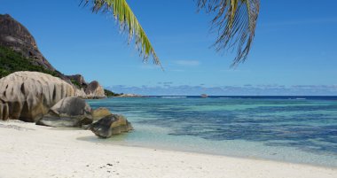 Granit kayalar cennette