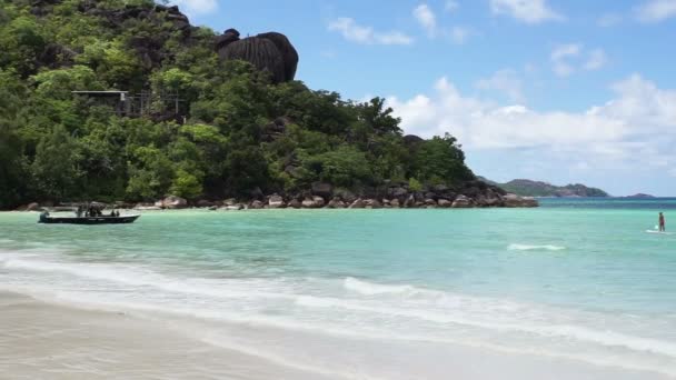 Praia das Seychelles — Vídeo de Stock