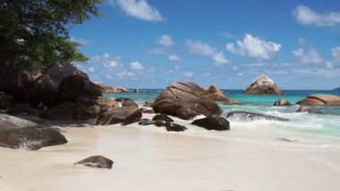 Şaşırtıcı Seyşeller beach