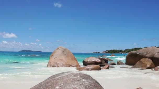 Incroyable plage des seychelles 