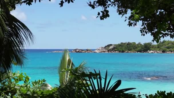 Incroyable plage des seychelles 