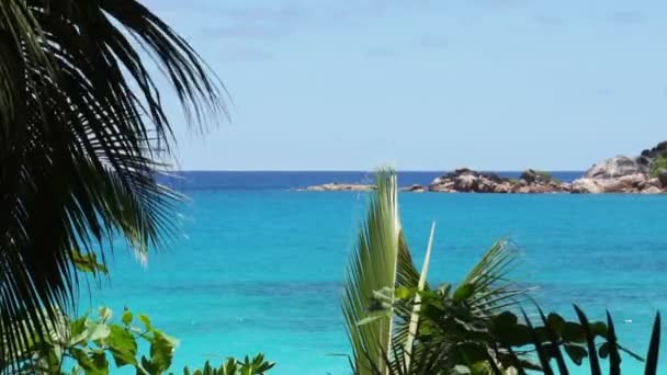 Increíble playa de seychelles — Vídeo de stock