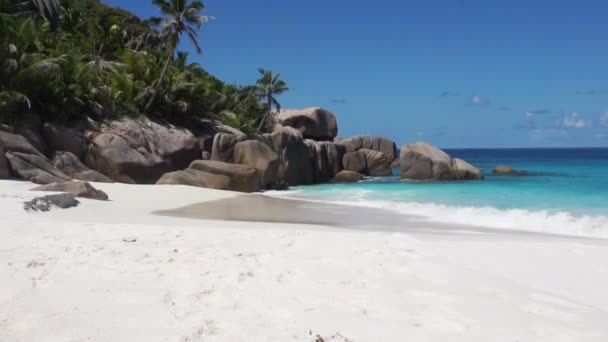 Praia das Seychelles — Vídeo de Stock